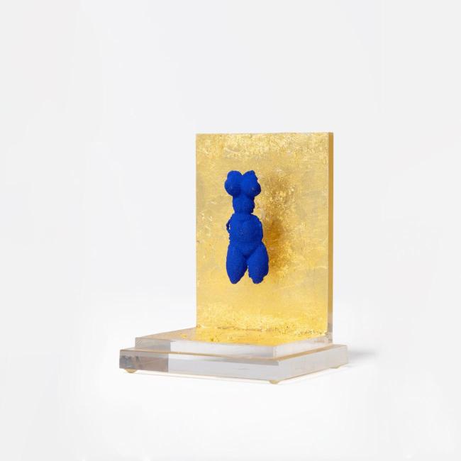 Klein Yves Petite Vénus Bleue 01